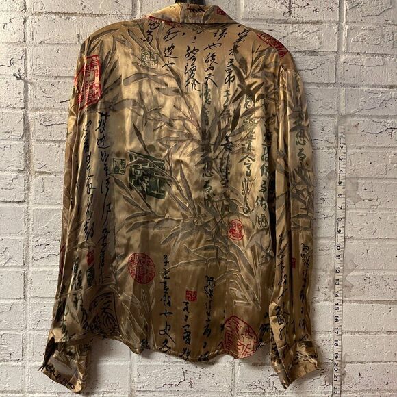 Chico’s Vintage Silk Blend Button-Up Blouse - Gold Asian Calligraphy Print - Picture 6 of 9